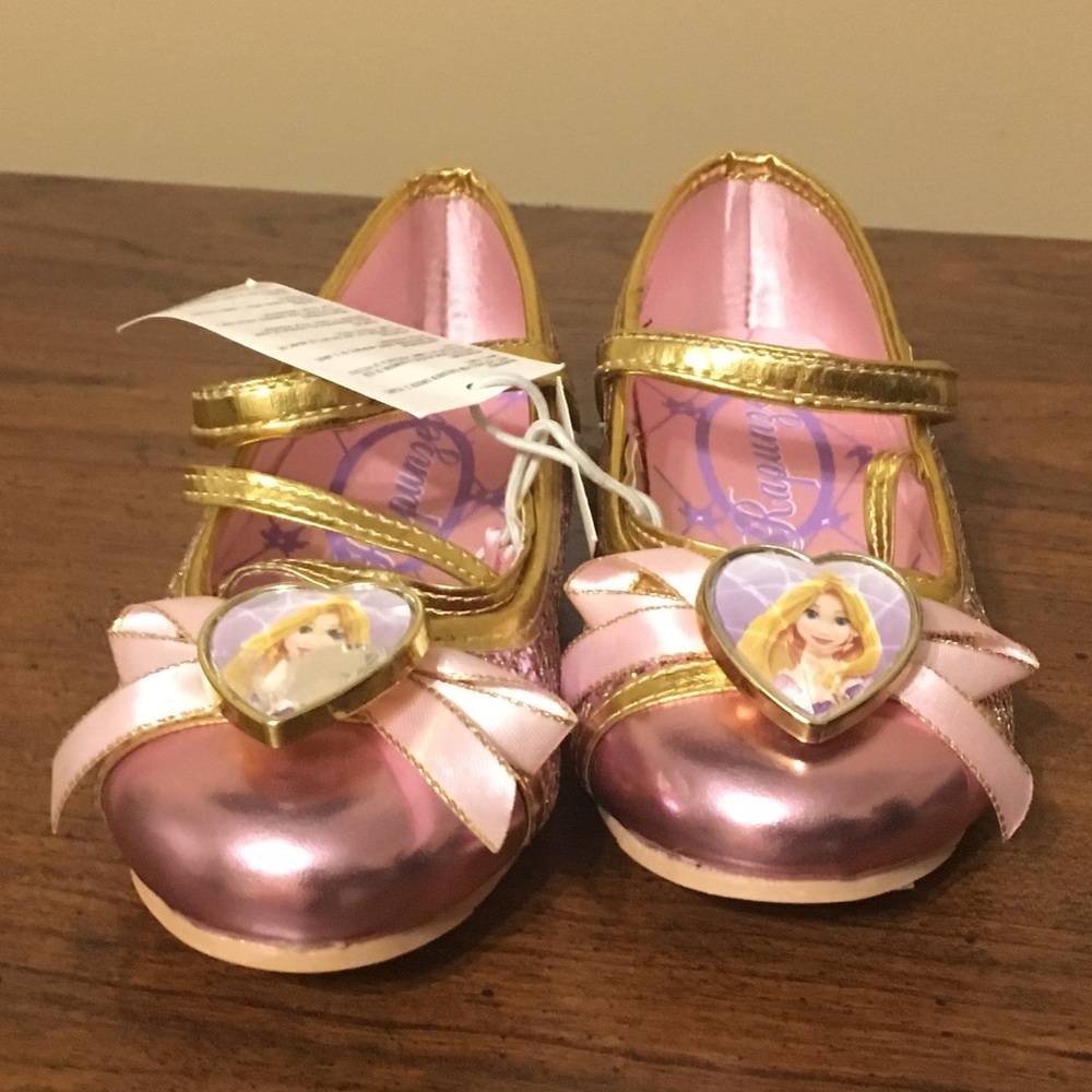 Disney Rapunzel Shows BRAND NEW